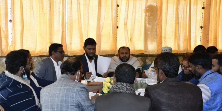 ঢাকা মহানগরী দক্ষিণের থানা আমীর ও সেক্রেটারিদের শিক্ষাশিবিরে আমীরে জামায়াত ডা. শফিকুর রহমান দেশের এই নাজুক পরিস্থিতিতে মুল দায়িত্বশীলদেরকে সর্বোচ্চ ঝুঁকি নিয়ে ভূমিকা পালন করতে হবে