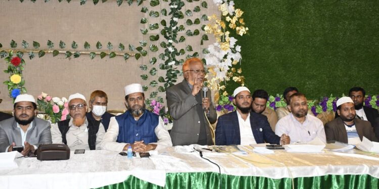 ঢাকা মহানগরী দক্ষিণের থানা আমীর ও সেক্রেটারিদের শিক্ষাশিবিরে আমীরে জামায়াত ডা. শফিকুর রহমান দেশের এই নাজুক পরিস্থিতিতে মুল দায়িত্বশীলদেরকে সর্বোচ্চ ঝুঁকি নিয়ে ভূমিকা পালন করতে হবে