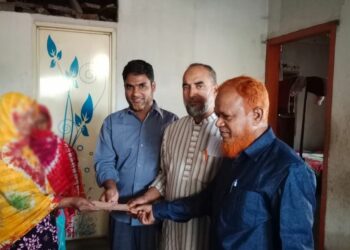 চাঁপাইনবাবগঞ্জের মানুষের সুখে-দুঃখে আমরা পাশে আছি