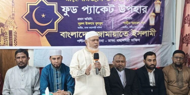 নিত্যপ্রয়োজনীয় দ্রব্যমূল্যের লাগাম টেনে ধরে বাজার নিয়ন্ত্রণ করতে হবে
