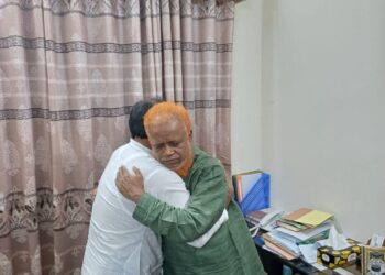 বৈষম্য বিরোধী ছাত্র আন্দোলনে শহীদ রাকিব হাওলাদারের পিতা জাহাঙ্গীর হাওলাদারের সাথে সাক্ষাৎ