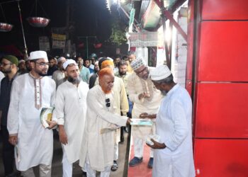 ওয়ারী-গেন্ডারিয়া এলাকায় গণসংযোগ পক্ষের দাওয়াতী অভিযান পরিচালিত